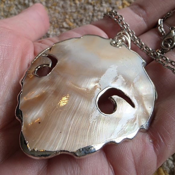 Blister M Pearl Necklace platinum /  Sterling . Repurposed Vintage Piece By Me - Picture 2 of 11